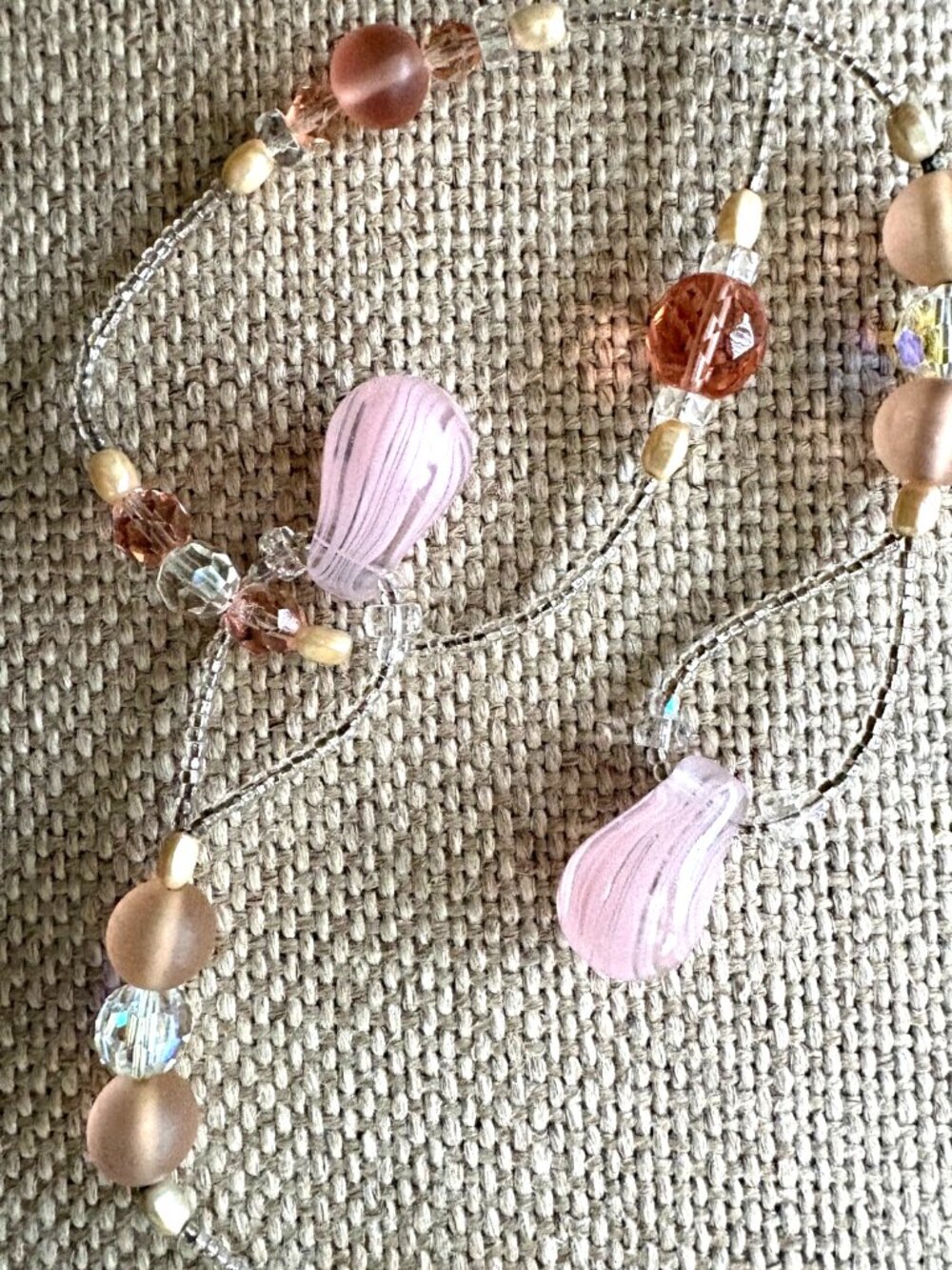 SWAROVSKI Crystal Pink & Clear Stones MURANO GLASS and PEARL Lariat Necklace.